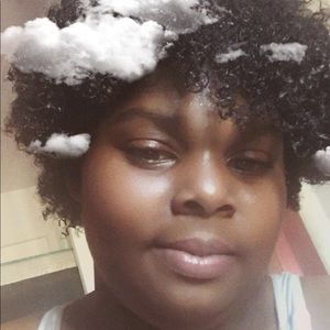 Meet your Posher, Sylvia